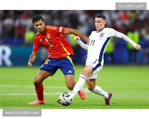 足球球星短裤穿搭大揭秘 谁才是真正的时尚先锋